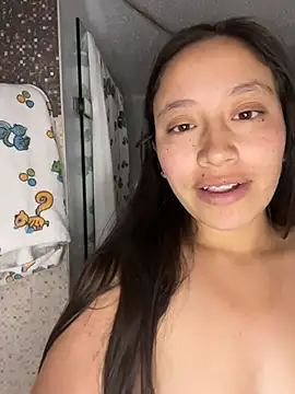 Snapshot of LyaRose chatting on 01-05-26, 06:55 LyaRose online show from 01-05-26, 06:55