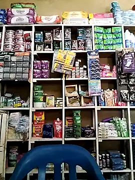 MIA-LARIOS online show from 04-28-26, 03:27