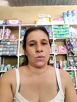 MIA-LARIOS online show from 04-03-26, 04:13