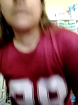 MIA-LARIOS online show from 04-13-26, 03:38