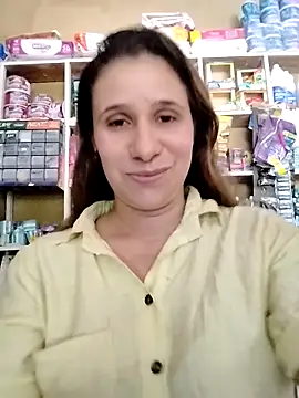 MIA-LARIOS online show from 03-25-26, 09:03