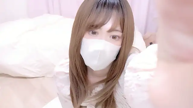 Snapshot of JUNjun__ chatting on 05-17-26, 03:50 JUNjun online show from 05-17-26, 03:50