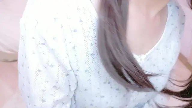 Snapshot of JUNjun__ chatting on 12-03-25, 03:29 JUNjun online show from 12-03-25, 03:29