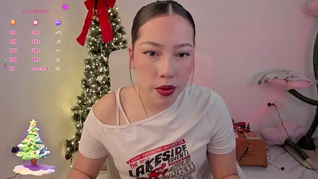 Snapshot of bubblegum_1 chatting on 12-19-25, 03:36 bubblegum 1 online show from 12-19-25, 03:36