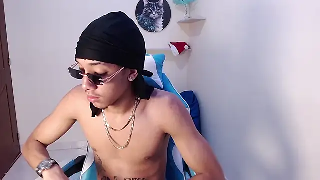 Snapshot of smith_66jr chatting on 01-09-26, 09:44 smith 66jr online show from 01-09-26, 09:44