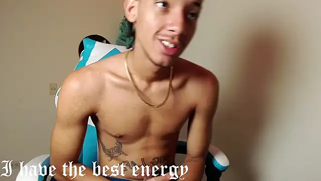 Snapshot of smith_66jr chatting on 12-19-25, 03:25 smith 66jr online show from 12-19-25, 03:25