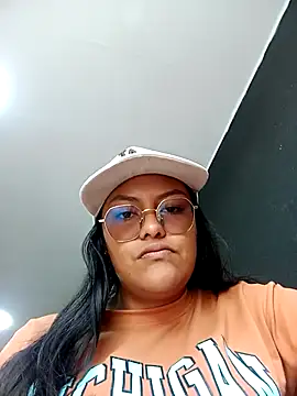 Chantal sex22 online show from 12-21-25, 08:09