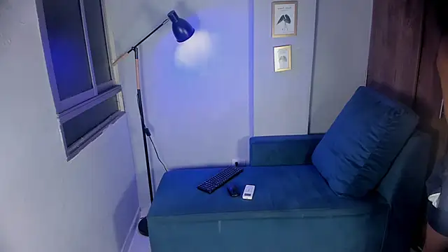 lowielblack online show from 12-22-25, 02:22