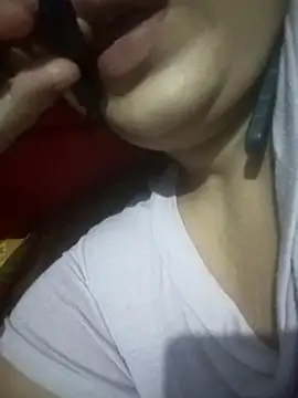 Priya 089 online show from 05-10-26, 11:39