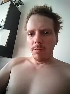 Snapshot of Vlasta23 chatting on 03-04-26, 01:08 Vlasta23 online show from 03-04-26, 01:08