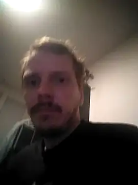 Snapshot of Vlasta23 chatting on 02-24-26, 03:18 Vlasta23 online show from 02-24-26, 03:18