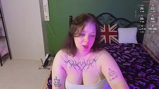 Snapshot of Vlada_vv chatting on 06-08-26, 01:00 Vlada vv online show from 06-08-26, 01:00