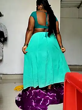 Desicouple1706 online show from 01-13-26, 05:11