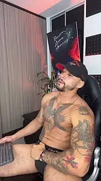 NikoHank online show from 12-18-25, 08:30