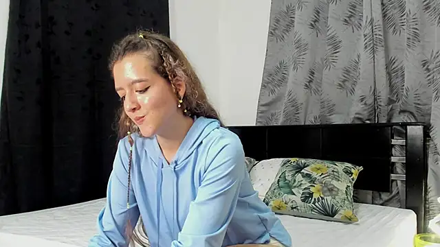 Violeta Gracee online show from 03-04-26, 03:36