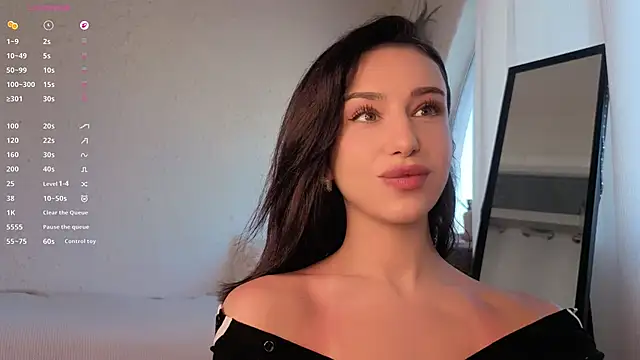 Snapshot of ShyColette chatting on 01-08-26, 09:10 ShyColette online show from 01-08-26, 09:10