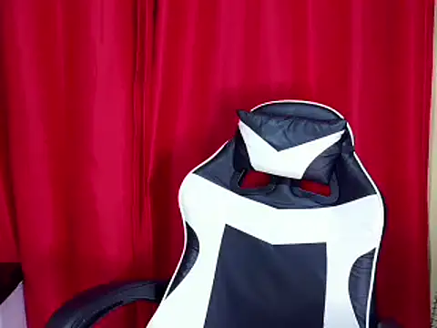 lovelyxmorena online show from 07-25-26, 12:33
