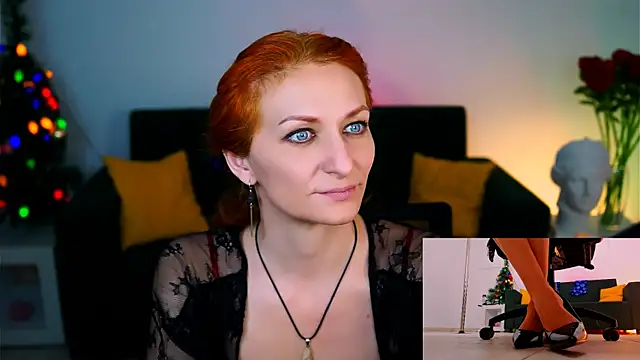 Snapshot of DianaTorrens chatting on 01-15-26, 08:40 DianaTorrens online show from 01-15-26, 08:40