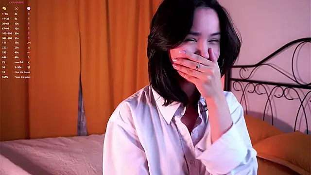 StaciaBratz online show from 11-23-25, 07:13