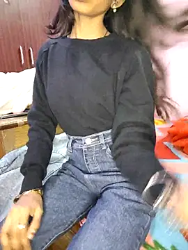 -AYUSHI01 online show from 12-22-25, 09:31