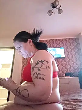 stropinela23 online show from 02-08-26, 03:10