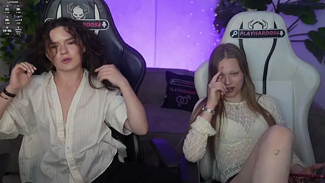 Charlotte Dreams online show from 07-18-26, 06:49