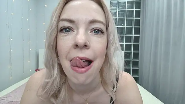 Brightly Heizer online show from 04-03-26, 12:39