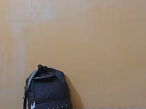 Honey Baby1 online show from 01-08-26, 05:46