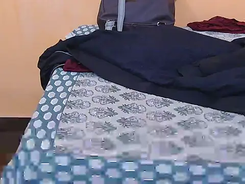 Honey Baby1 online show from 01-12-26, 05:47