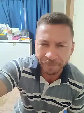 Snapshot of RobertoLuiz84 chatting on 07-19-26, 04:48 RobertoLuiz84 online show from 07-19-26, 04:48