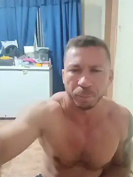 Snapshot of RobertoLuiz84 chatting on 07-15-26, 02:29 RobertoLuiz84 online show from 07-15-26, 02:29