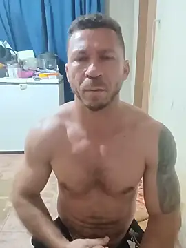 Snapshot of RobertoLuiz84 chatting on 07-20-26, 04:53 RobertoLuiz84 online show from 07-20-26, 04:53
