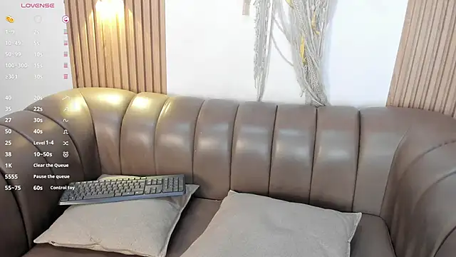 Snapshot of jasmyne_anbar chatting on 02-28-26, 10:42 jasmyne anbar online show from 02-28-26, 10:42