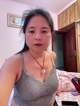 tianwei2567 online show from 04-15-26, 03:05