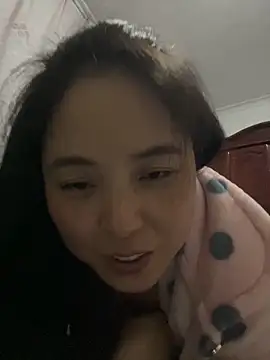 tianwei2567 online show from 11-23-25, 04:17