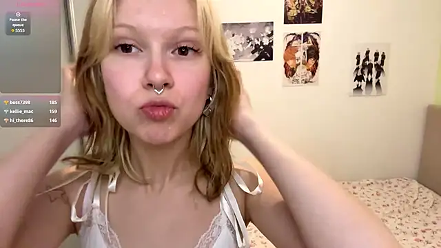 Snapshot of ElfriedaZwack chatting on 05-22-26, 07:23 ElfriedaZwack online show from 05-22-26, 07:23