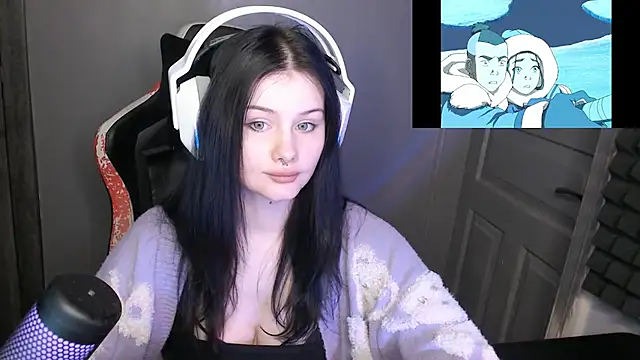 Moon raven online show from 12-03-25, 05:12