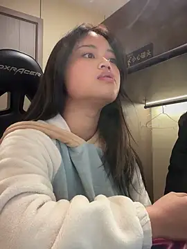 Toffee-00 online show from 01-06-26, 09:46