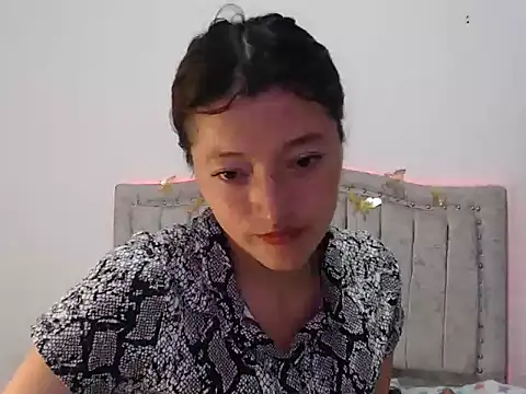 Snapshot of carla_wc chatting on 01-05-26, 05:27 carla wc online show from 01-05-26, 05:27