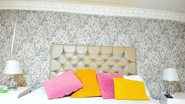 Snapshot of NicolaiKarav chatting on 11-26-25, 10:04 NicolaiKarav online show from 11-26-25, 10:04