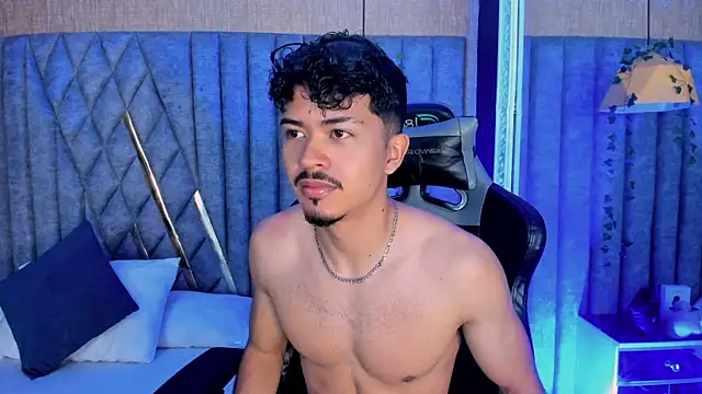 NicolaiKarav online show from 04-09-26, 11:49