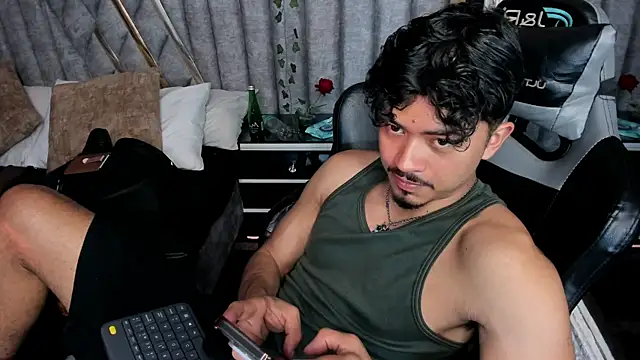 NicolaiKarav online show from 07-12-26, 12:55