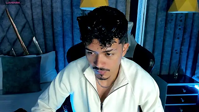 NicolaiKarav online show from 03-11-26, 01:38