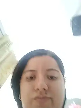 Chaparrita13 online show from 01-07-26, 05:51