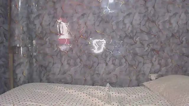 Snapshot of miarouse1531 chatting on 01-07-26, 03:50 miarouse1531 online show from 01-07-26, 03:50