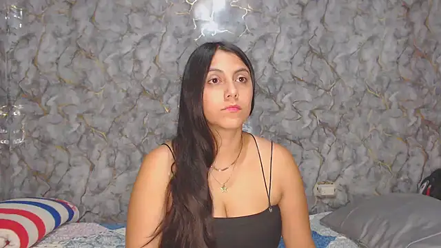 Snapshot of miarouse1531 chatting on 02-17-26, 06:11 miarouse1531 online show from 02-17-26, 06:11