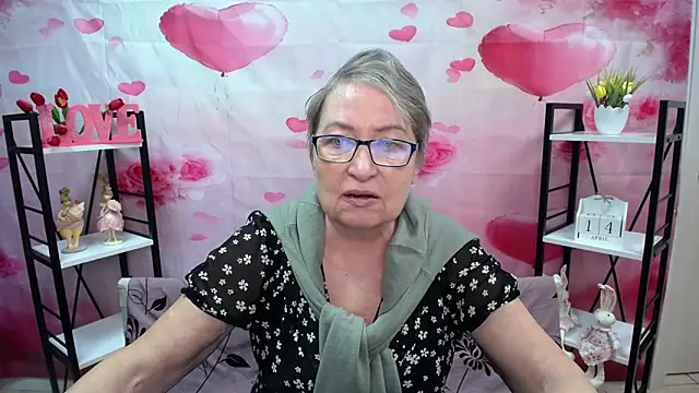 OlgaLuck online show from 04-14-26, 05:34