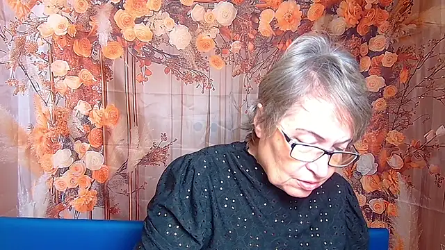 OlgaLuck online show from 11-28-25, 06:46