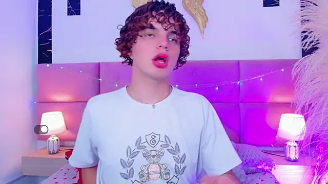 Skyee angel online show from 01-14-26, 08:01