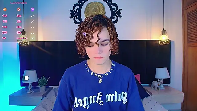 Skyee angel online show from 03-24-26, 08:20